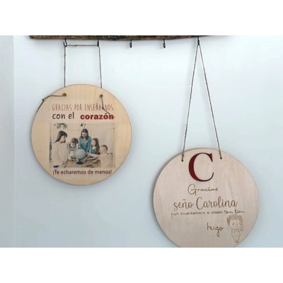 Círculo de madera con... 2