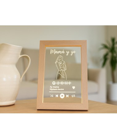 Lámpara con marco especial...